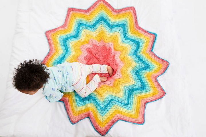 9. Crochet Starburst Baby Blanket